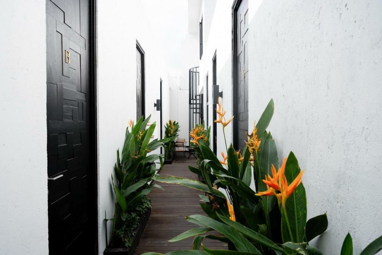 הוסטל באלי Reddoorz @ Jalan Raya Semat Canggu מראה חיצוני תמונה